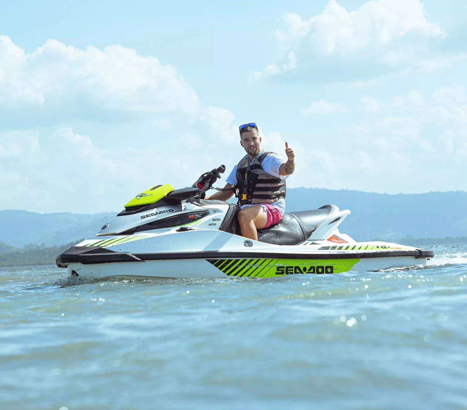 Las mejores actividades en Punta Cana: Descubre emocionantes aventuras en moto acuática